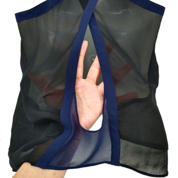 Silence+Noise Semi-Sheer Criss-Crossed Tank Top - XS - Picture 9 of 15